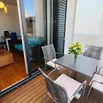 Apartment Fancy Kula - One-bedroom With Terrace / Ground Floor Drace