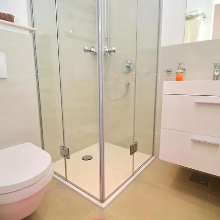 Fancy Kula - One-bedroom With Terrace / Ground Floor Drače